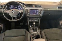Valkoinen Volkswagen Tiguan 2017 kuva 9.