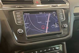 Valkoinen Volkswagen Tiguan 2017 kuva 17.