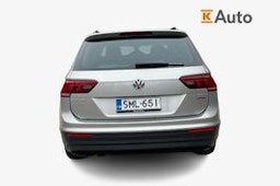harmaa Volkswagen Tiguan 2017 kuva 3.