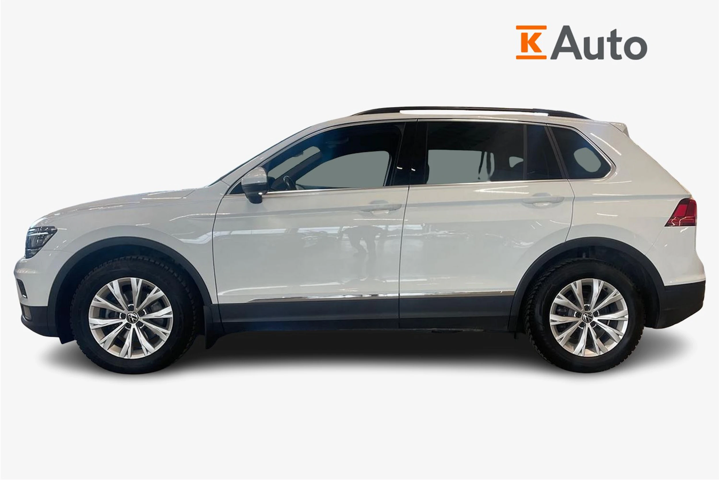 valkoinen Volkswagen Tiguan 2017 kuva 5.