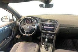 valkoinen Volkswagen Tiguan 2017 kuva 7.