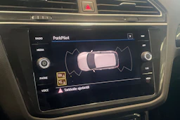 valkoinen Volkswagen Tiguan 2017 kuva 18.