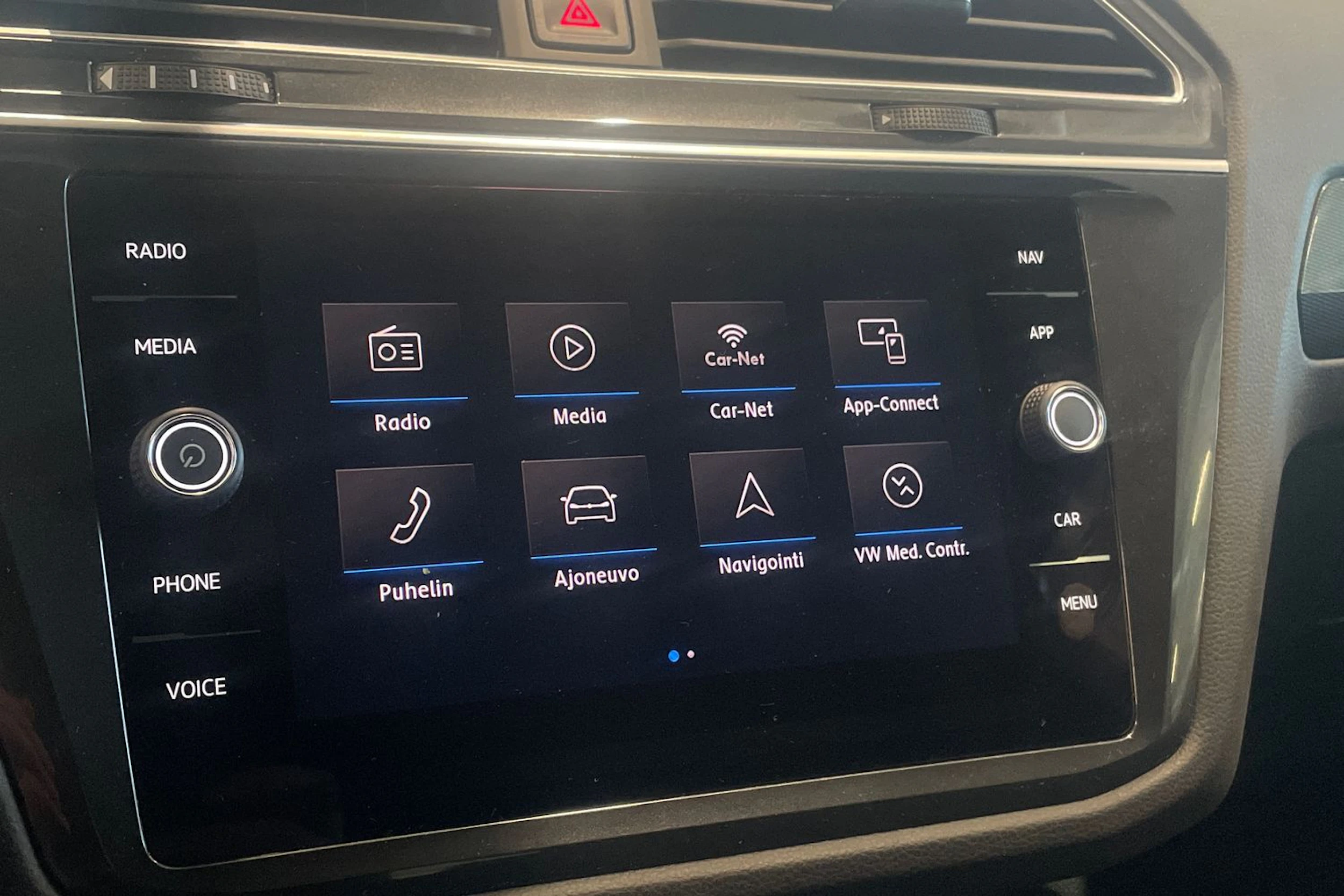 valkoinen Volkswagen Tiguan 2017 kuva 19.