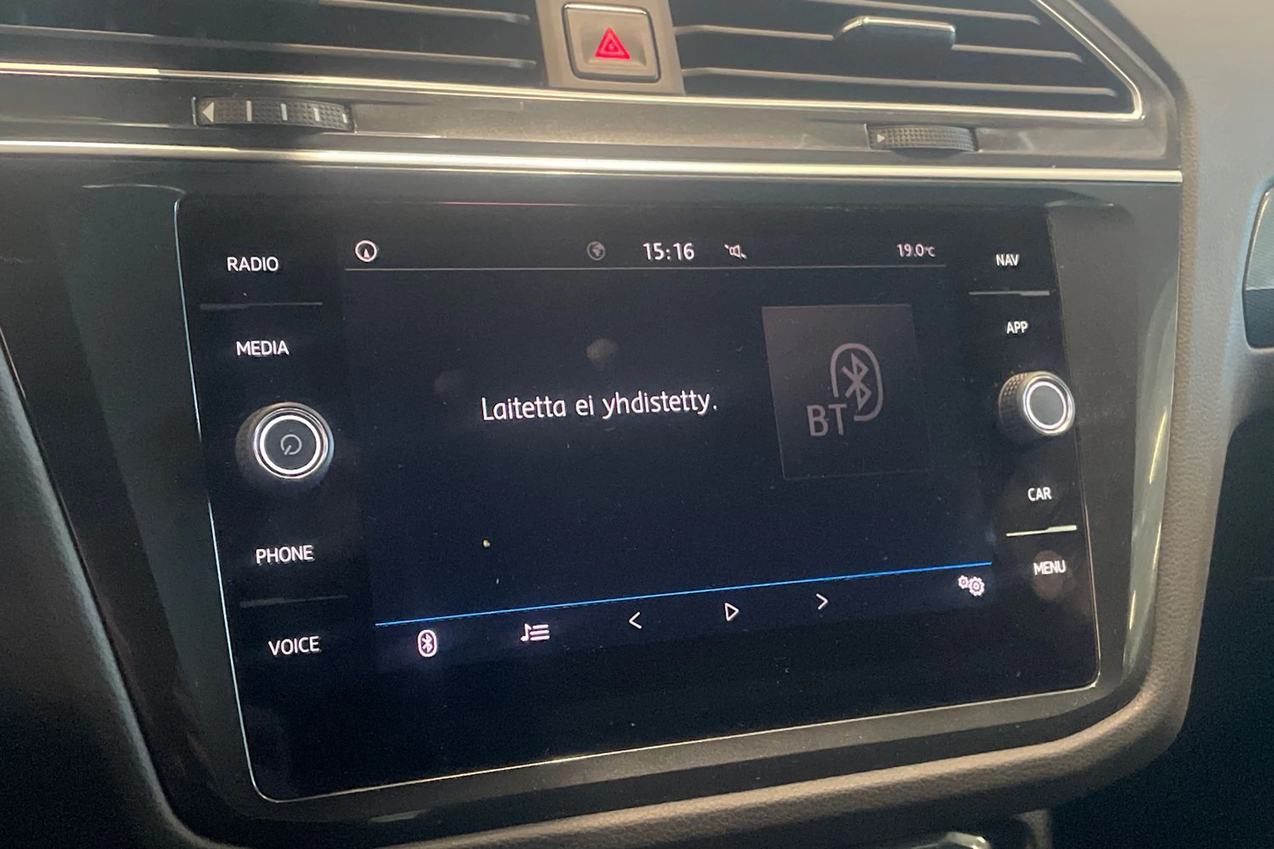 valkoinen Volkswagen Tiguan 2017 kuva 21.