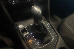 valkoinen Volkswagen Tiguan 2017 kuva 29.