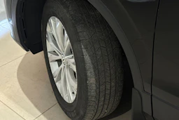 met. musta Volkswagen Tiguan 2017 kuva 13.