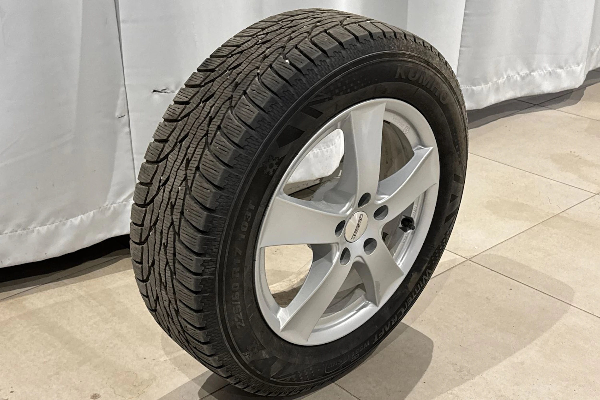 met. musta Volkswagen Tiguan 2017 kuva 15.