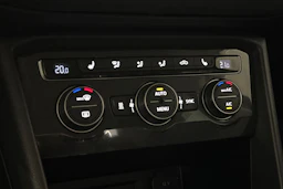 met. musta Volkswagen Tiguan 2017 kuva 25.