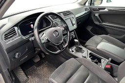 harmaa Volkswagen Tiguan 2017 kuva 3.