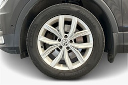 musta Volkswagen Tiguan 2017 kuva 11.