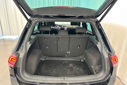 musta Volkswagen Tiguan 2017 kuva 15.