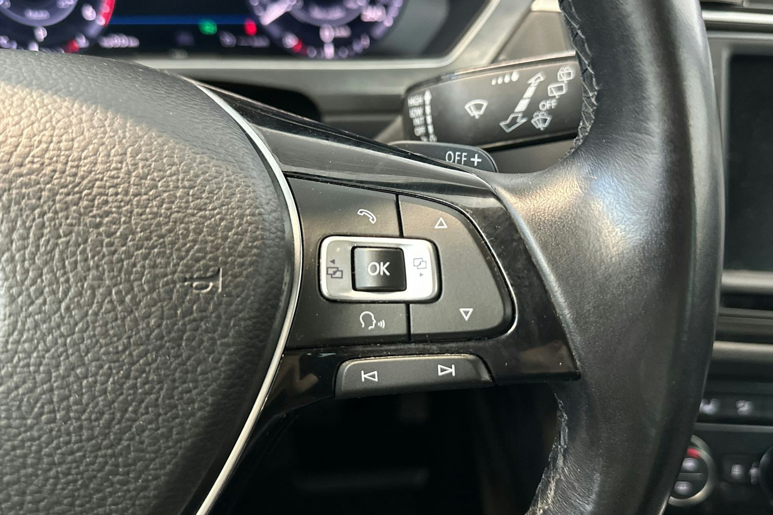 musta Volkswagen Tiguan 2017 kuva 19.