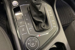 Valkoinen Volkswagen Tiguan 2017 kuva 15.