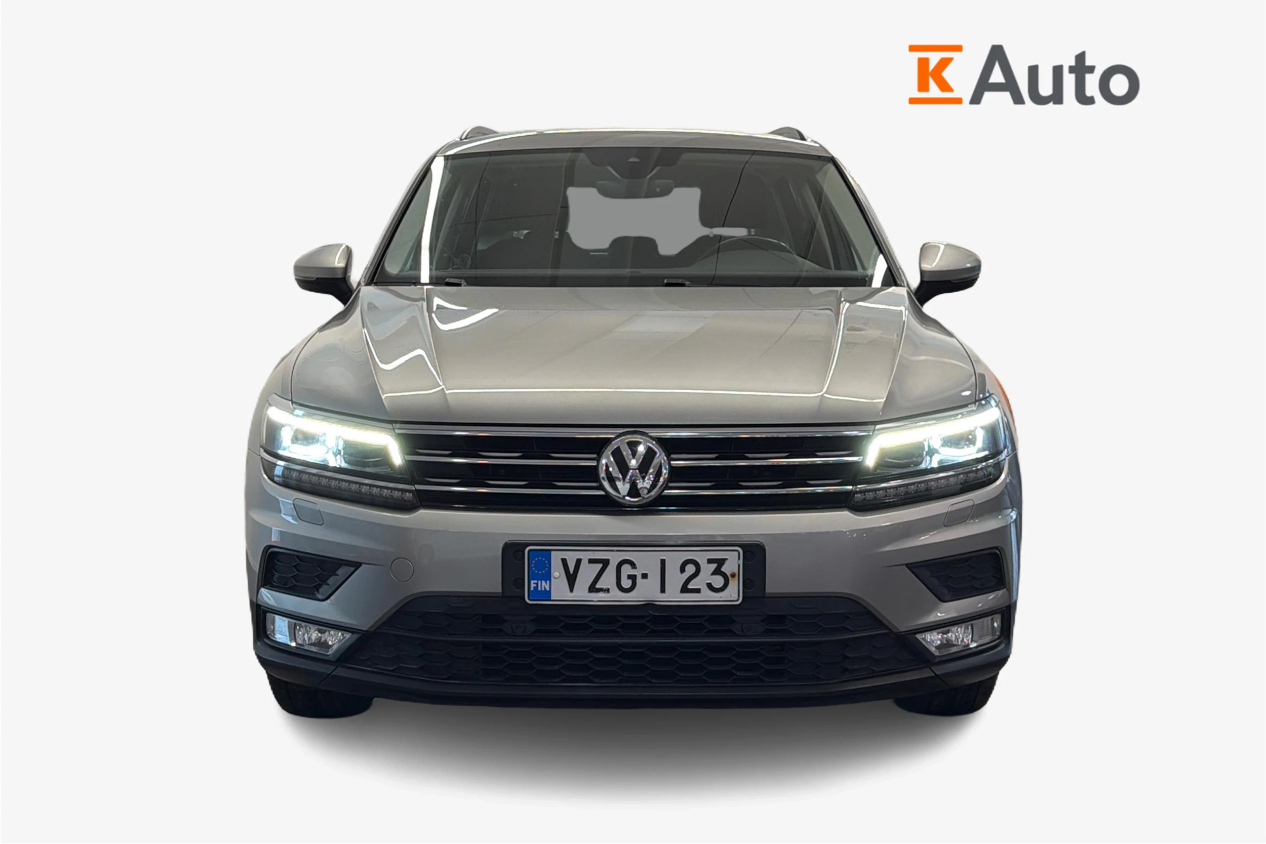 harmaa Volkswagen Tiguan 2017 kuva 4.