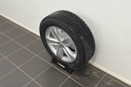 harmaa Volkswagen Tiguan 2017 kuva 10.