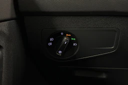 harmaa Volkswagen Tiguan 2017 kuva 19.