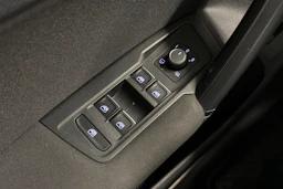 harmaa Volkswagen Tiguan 2017 kuva 20.