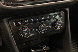 harmaa Volkswagen Tiguan 2017 kuva 22.
