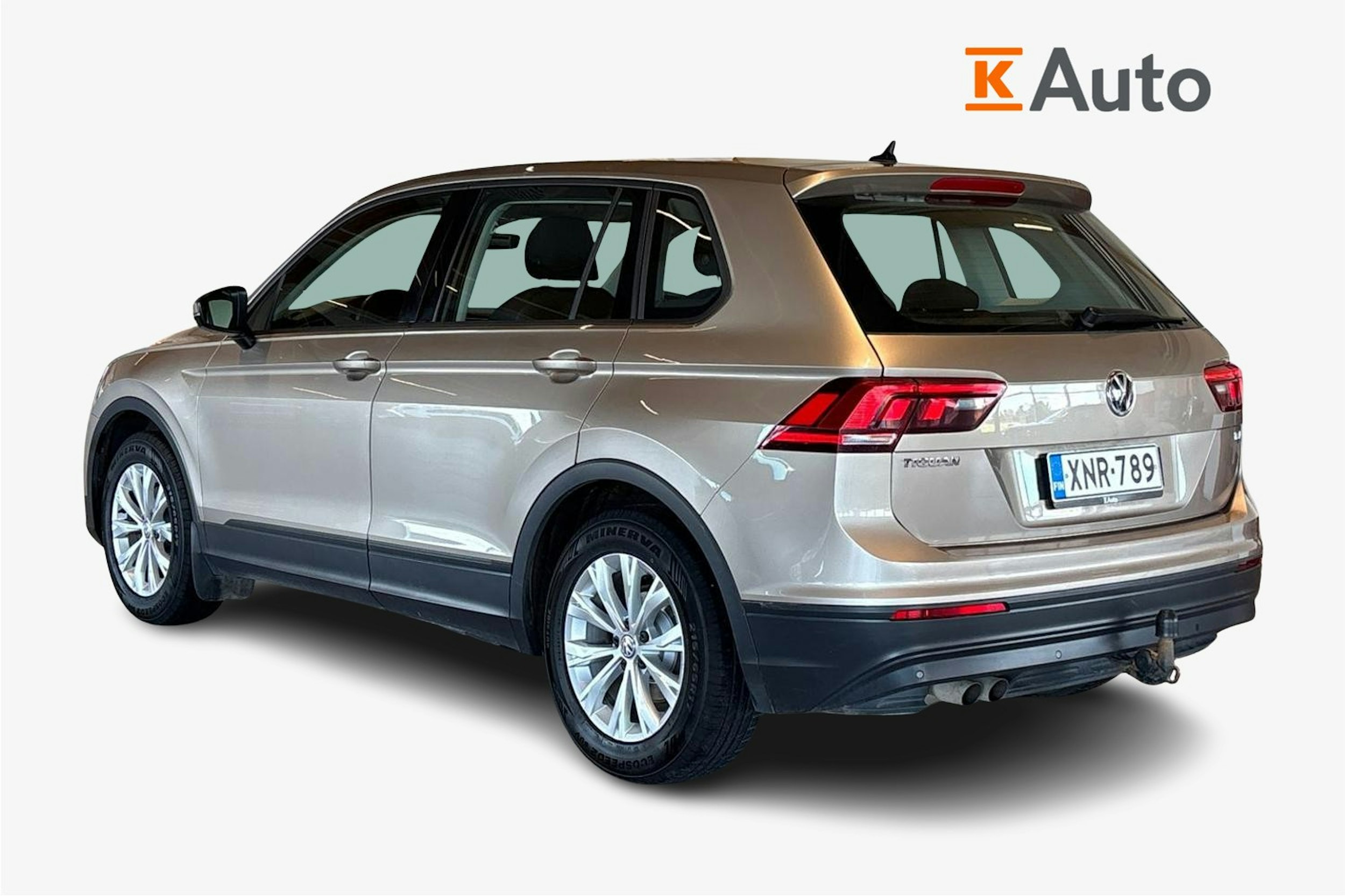 Ruskea (beige) Volkswagen Tiguan 2017 kuva 2.