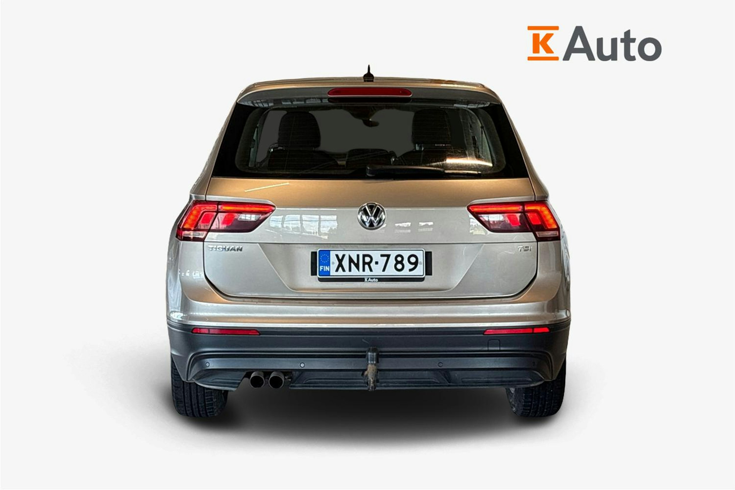 Ruskea (beige) Volkswagen Tiguan 2017 kuva 3.
