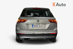 Harmaa Volkswagen Tiguan 2017 kuva 3.