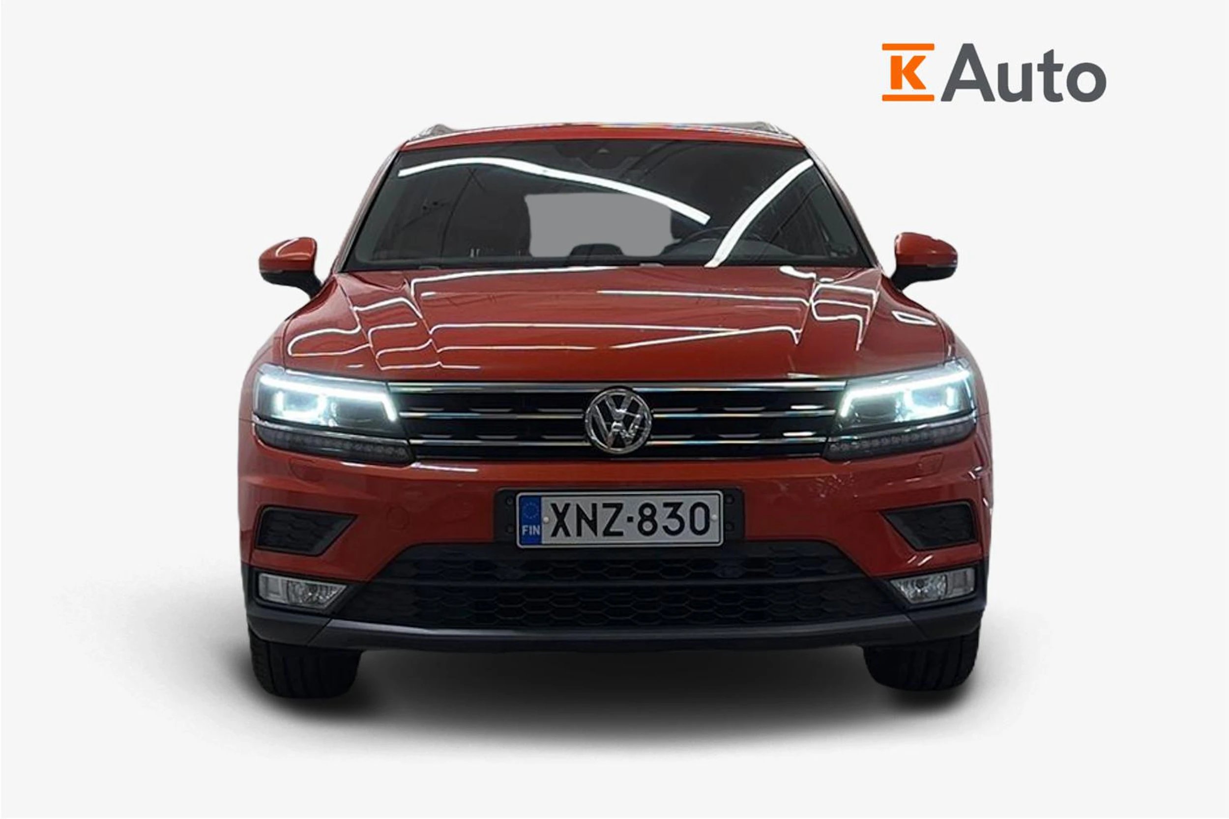 Oranssi Volkswagen Tiguan 2017 kuva 4.