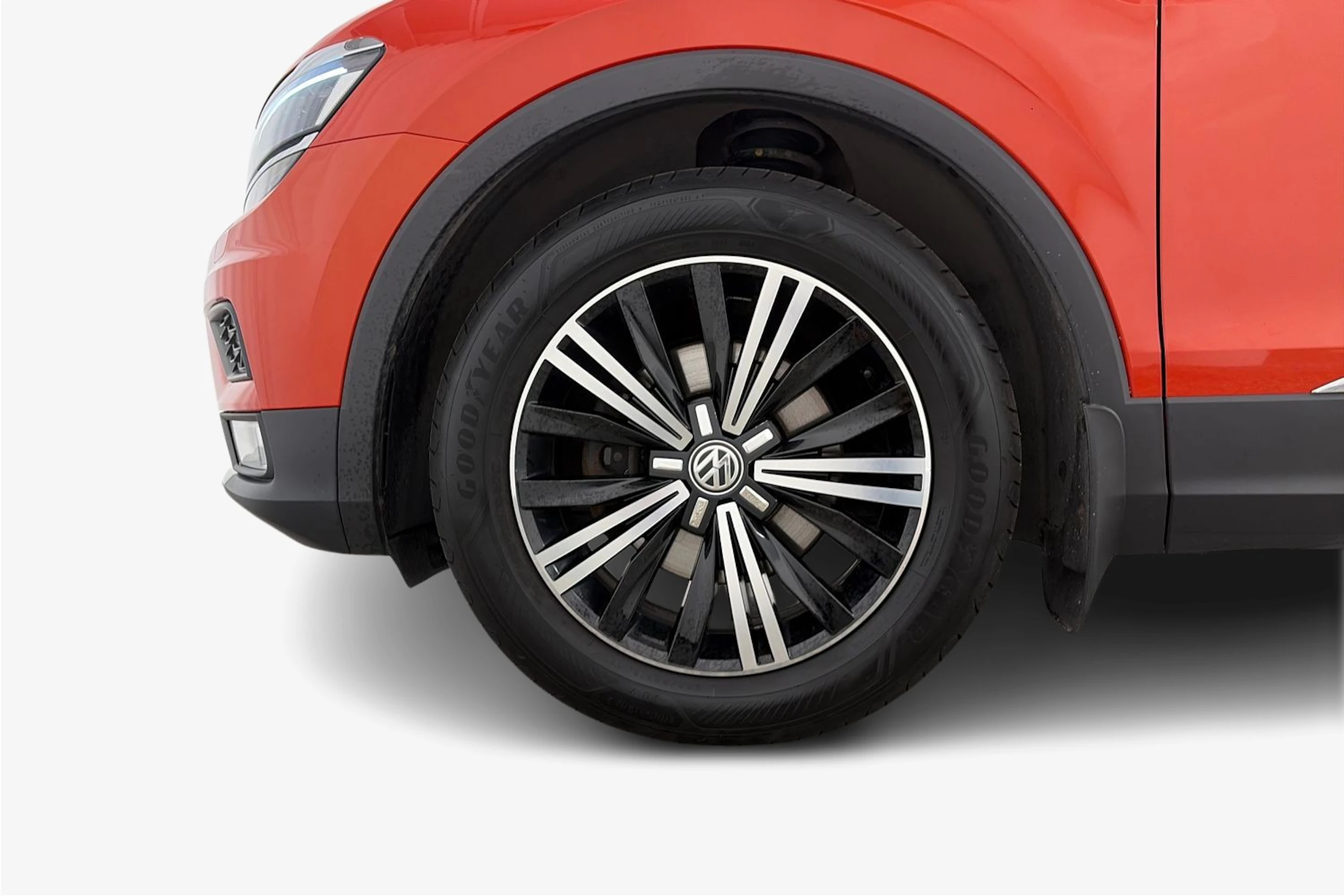 Oranssi Volkswagen Tiguan 2017 kuva 9.