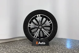 Oranssi Volkswagen Tiguan 2017 kuva 10.