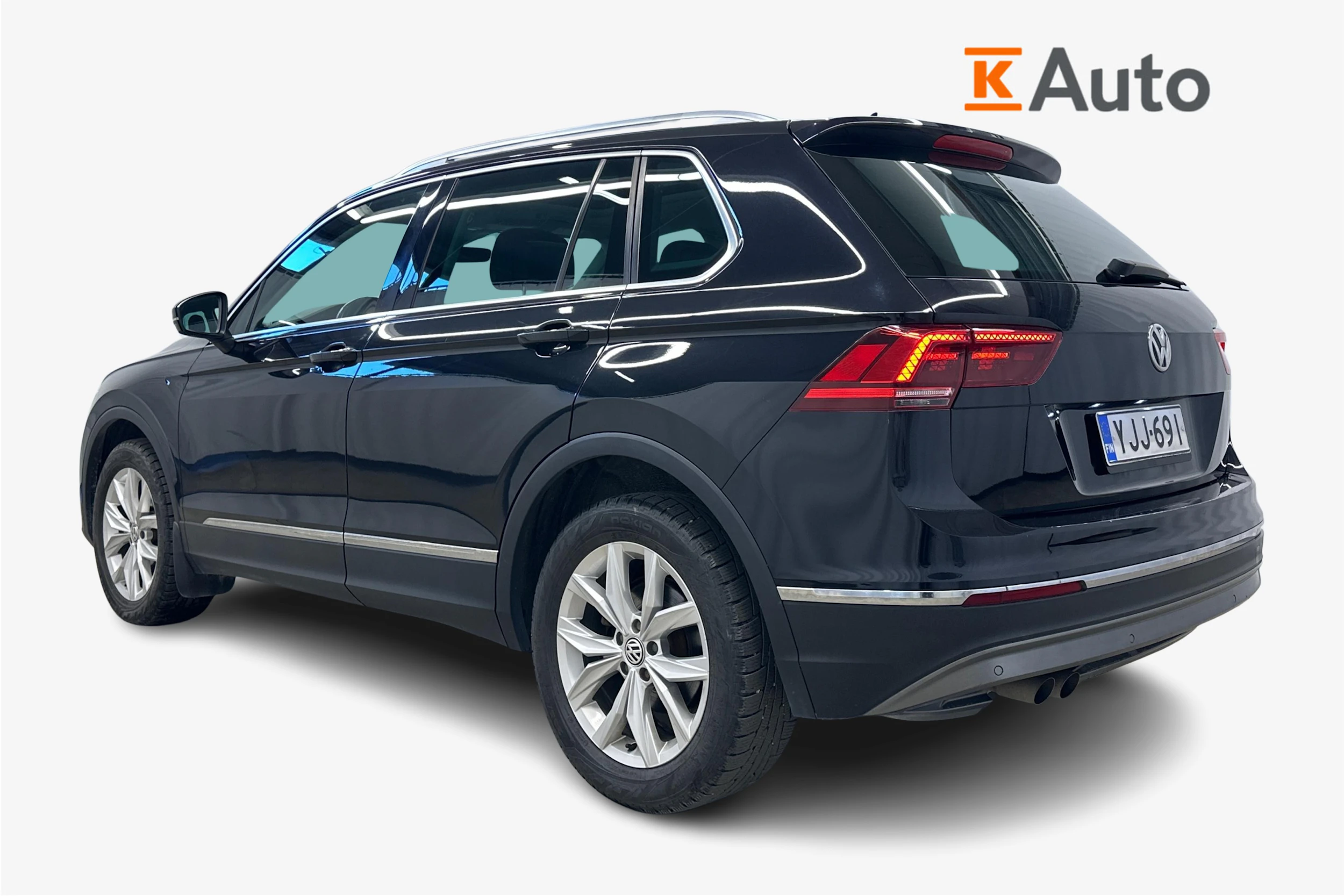 musta Volkswagen Tiguan 2017 kuva 3.
