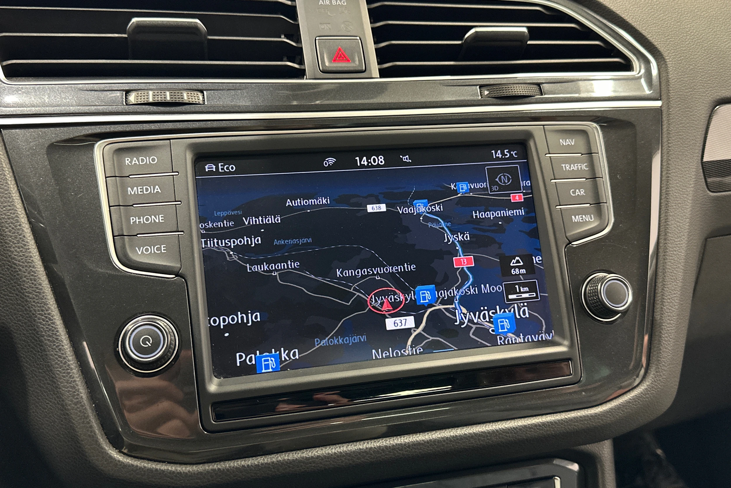 musta Volkswagen Tiguan 2017 kuva 22.