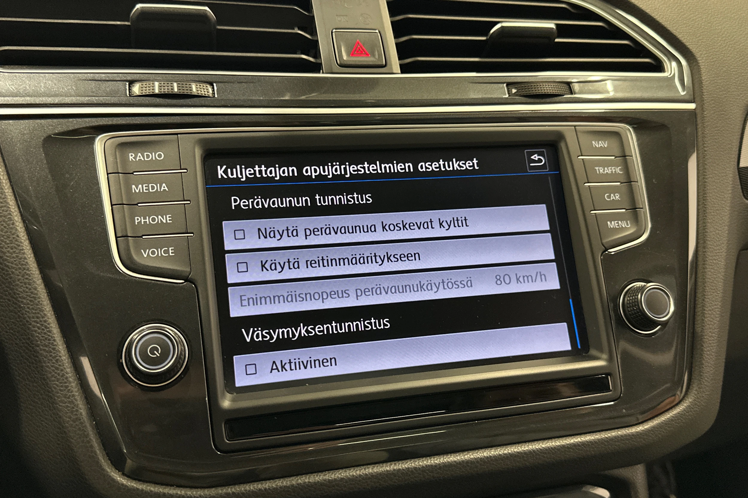 musta Volkswagen Tiguan 2017 kuva 25.