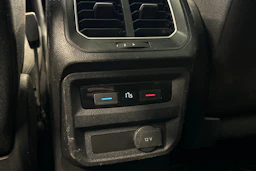 musta Volkswagen Tiguan 2017 kuva 32.