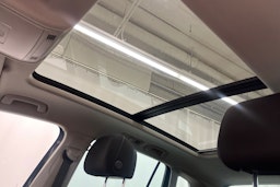 Musta Volkswagen Tiguan 2017 kuva 16.