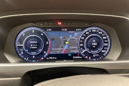 Musta Volkswagen Tiguan 2017 kuva 20.