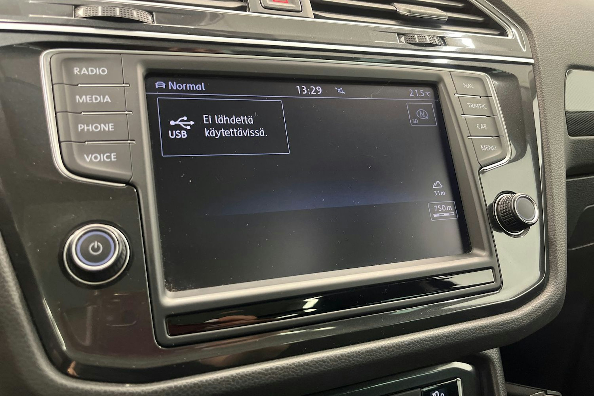 Musta Volkswagen Tiguan 2017 kuva 24.