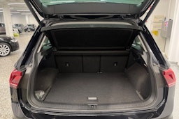 Musta Volkswagen Tiguan 2017 kuva 25.