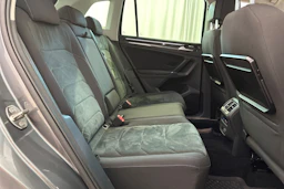 harmaa Volkswagen Tiguan 2017 kuva 10.