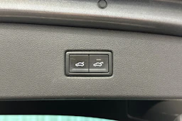 harmaa Volkswagen Tiguan 2017 kuva 14.