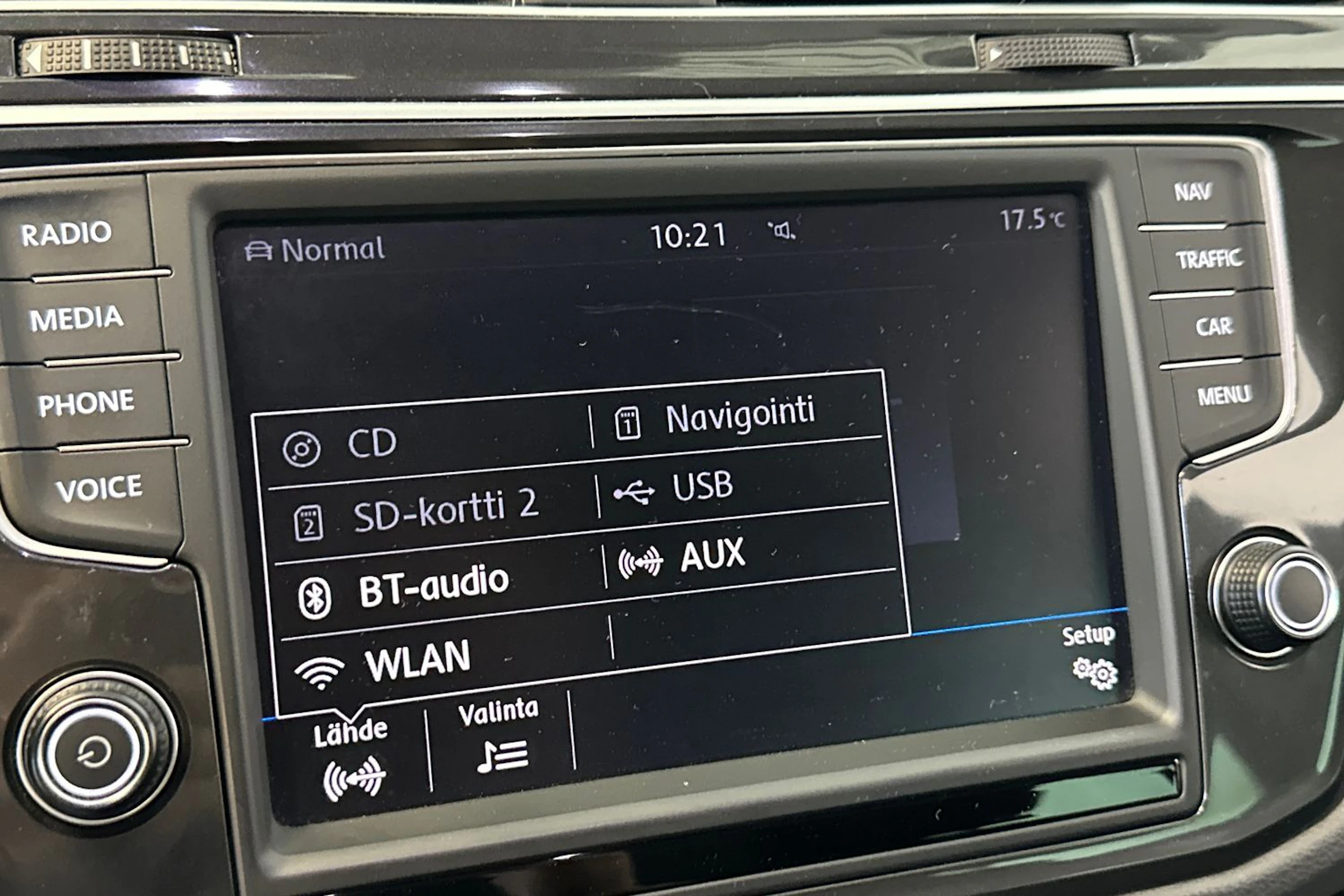 harmaa Volkswagen Tiguan 2017 kuva 24.