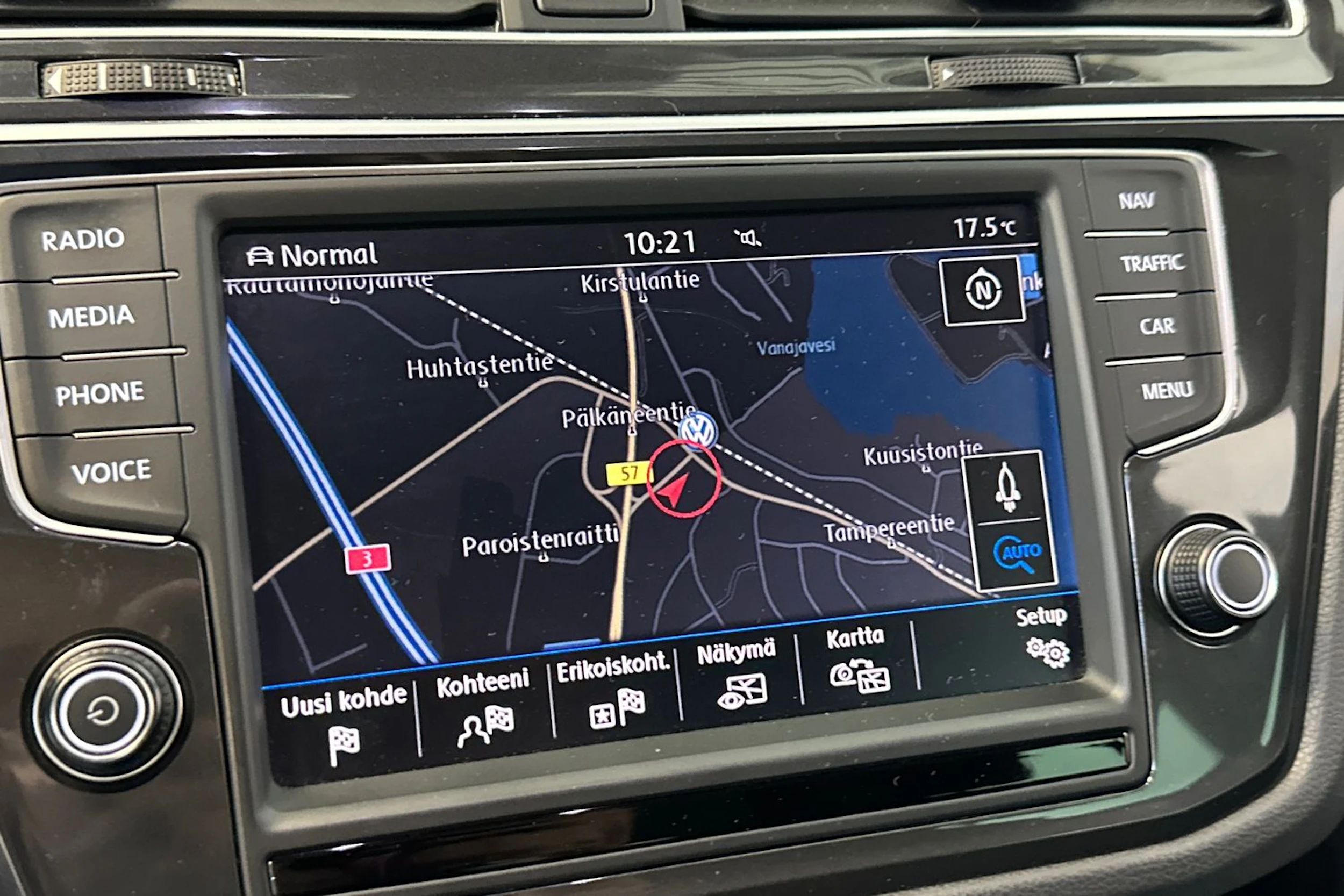 harmaa Volkswagen Tiguan 2017 kuva 25.