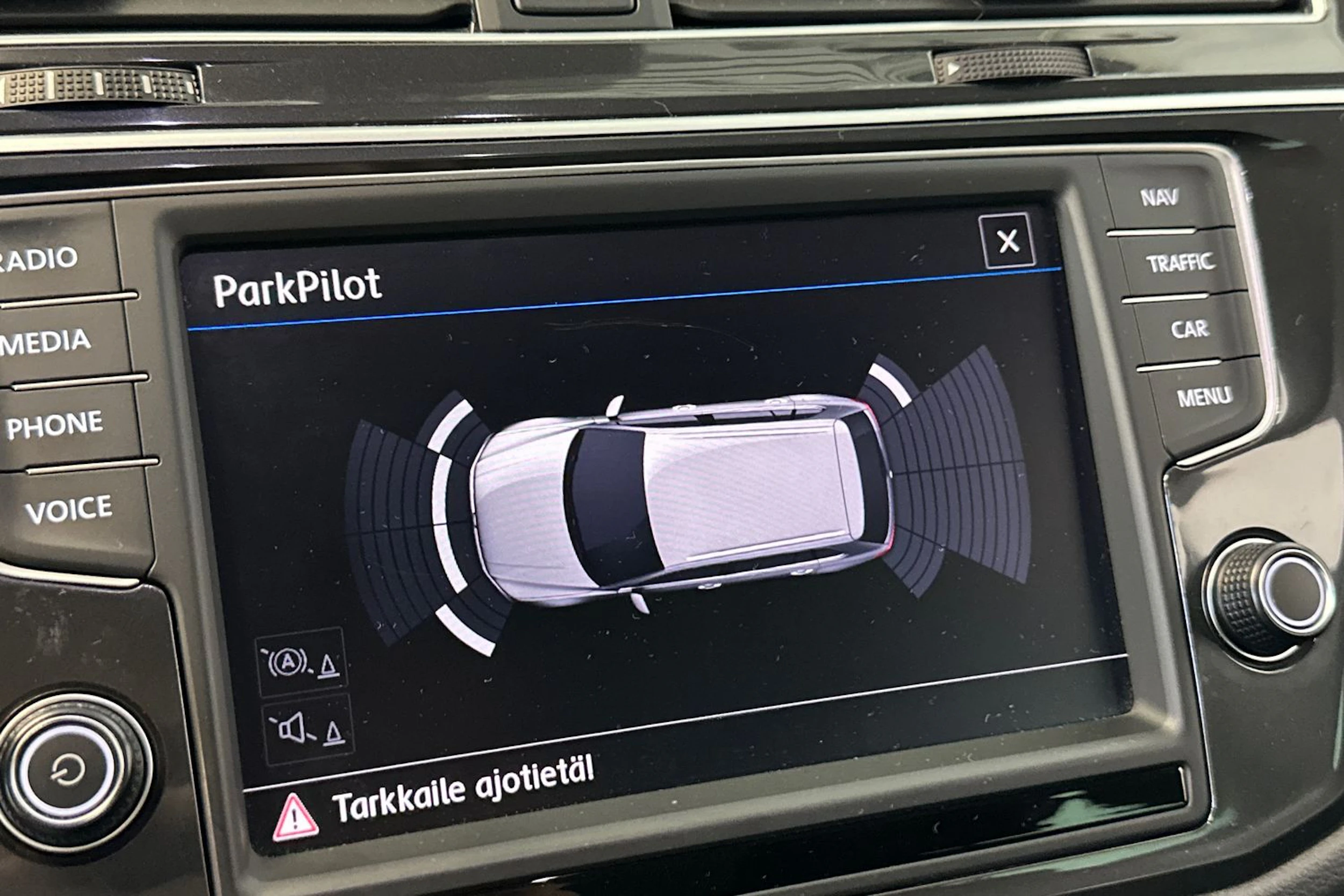 harmaa Volkswagen Tiguan 2017 kuva 27.