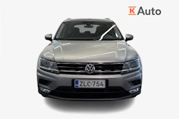 harmaa Volkswagen Tiguan 2017 kuva 4.