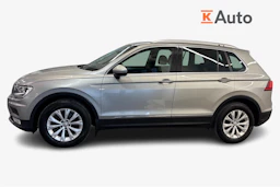 harmaa Volkswagen Tiguan 2017 kuva 5.