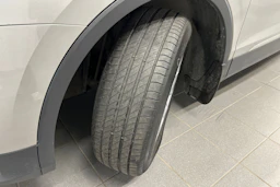 harmaa Volkswagen Tiguan 2017 kuva 10.