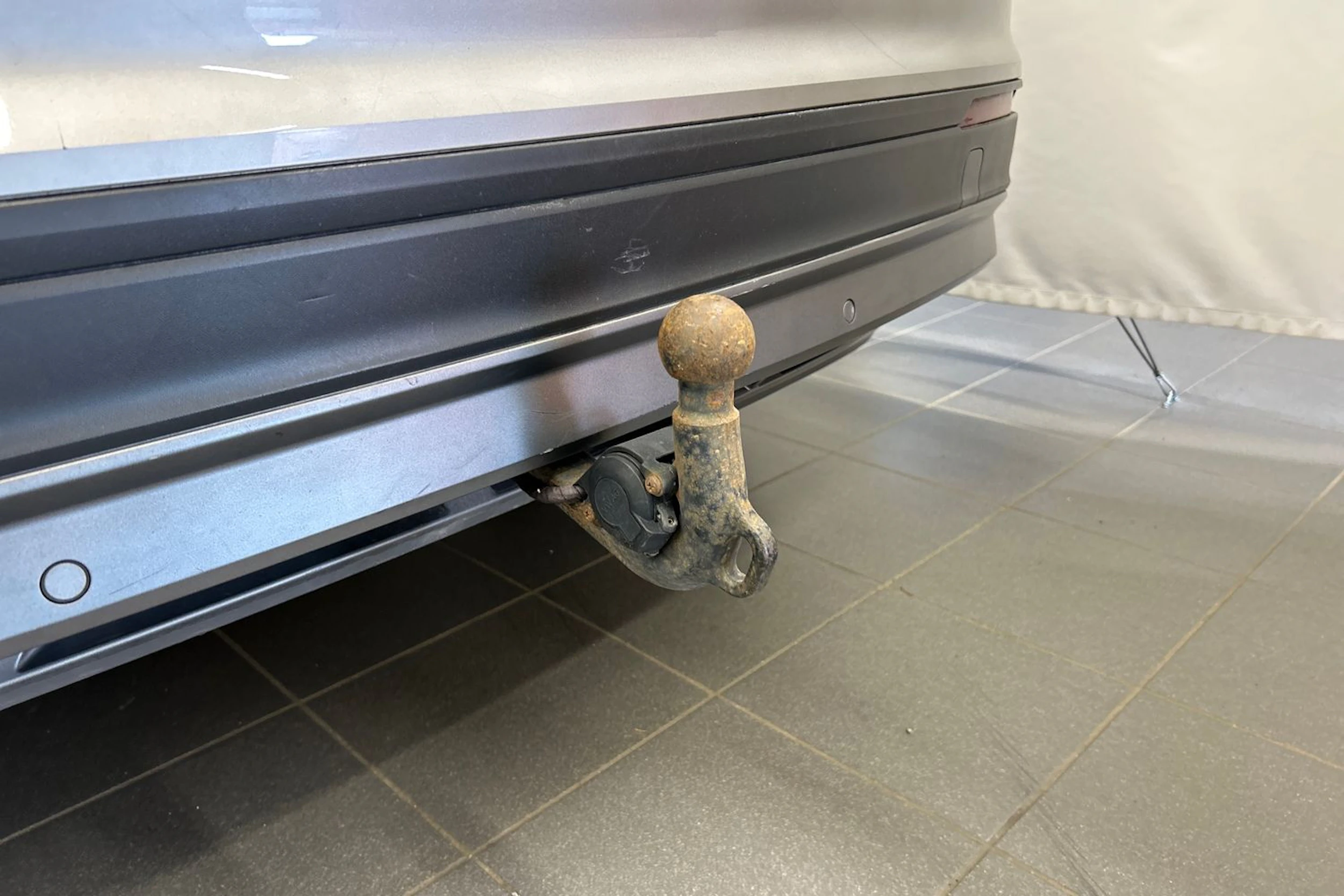 harmaa Volkswagen Tiguan 2017 kuva 14.