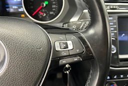 harmaa Volkswagen Tiguan 2017 kuva 18.