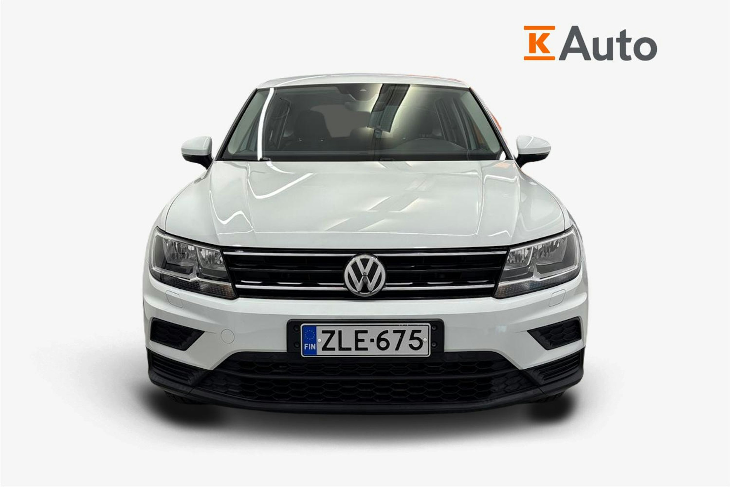Valkoinen Volkswagen Tiguan 2017 kuva 4.