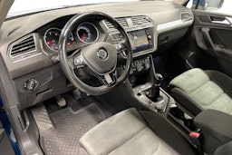 met. sininen Volkswagen Tiguan 2018 kuva 6.