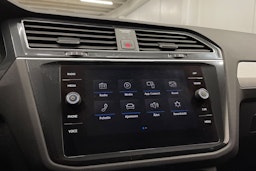 met. sininen Volkswagen Tiguan 2018 kuva 13.