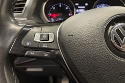 met. sininen Volkswagen Tiguan 2018 kuva 19.